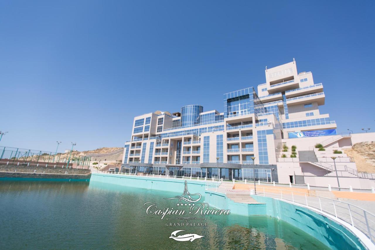 Caspian Riviera Grand Palace Hotel 악타우 외부 사진 Capital Coast Marina